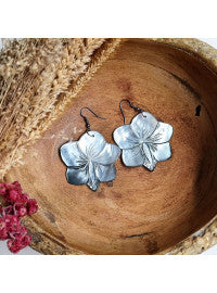 Mother of Pearl Flower Earrings