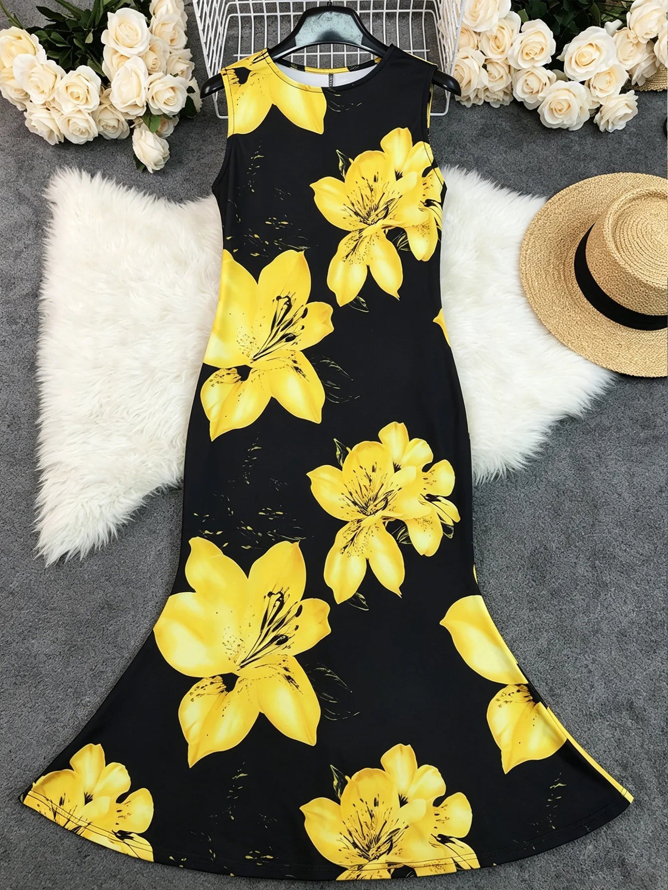 Women Dresses Print Mermaid Dress Round Neck Sleeveless Mid Calf Length Cinched Waist Slight Strech Casual Slim Fit 2026 Summer