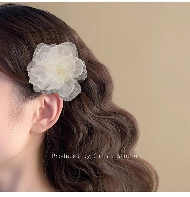 Hawaiian Beach Vacation 3D Sheer Organza Flower Hair Clip Non-slip Hair Accessories for Women Girl Travel Photography Daily Wear