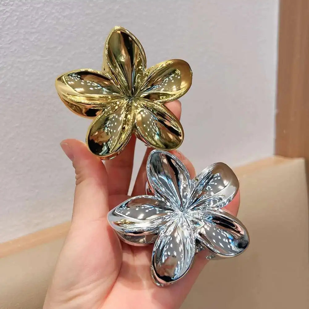 Korean Hawaiian Gradient Flower Hair Claw Clip For Women Girl Fashion Plastic Non Slip Hold Hairpin Barrette Hair Accessories
