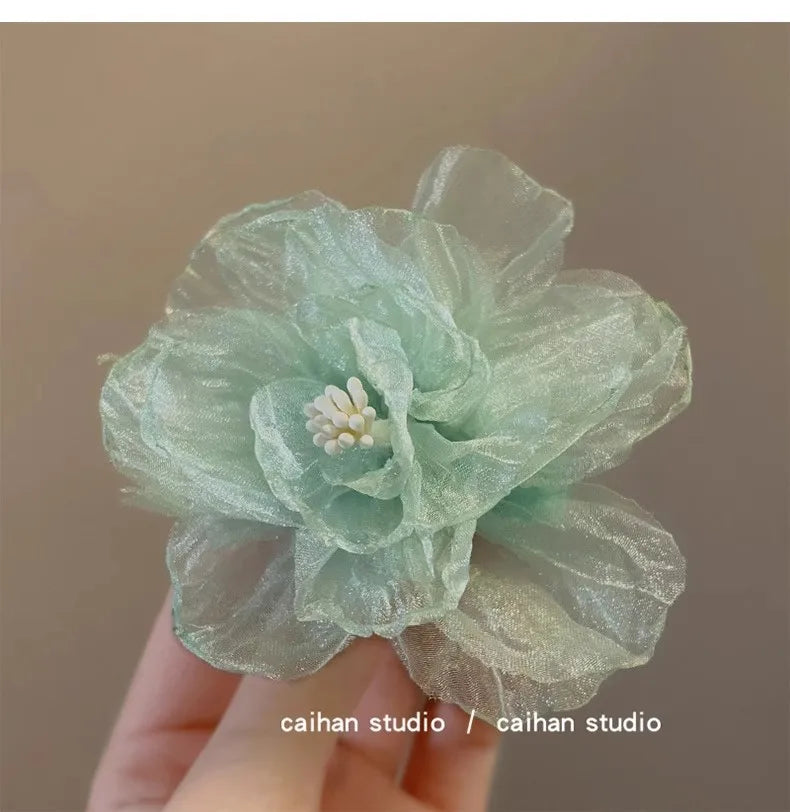 Hawaiian Beach Vacation 3D Sheer Organza Flower Hair Clip Non-slip Hair Accessories for Women Girl Travel Photography Daily Wear